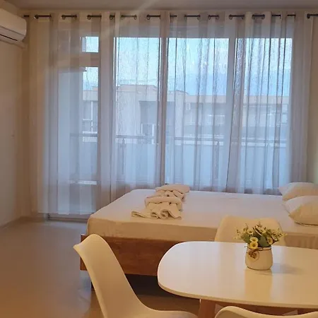 Central Beach Ravda Apartments 公寓 拉夫达